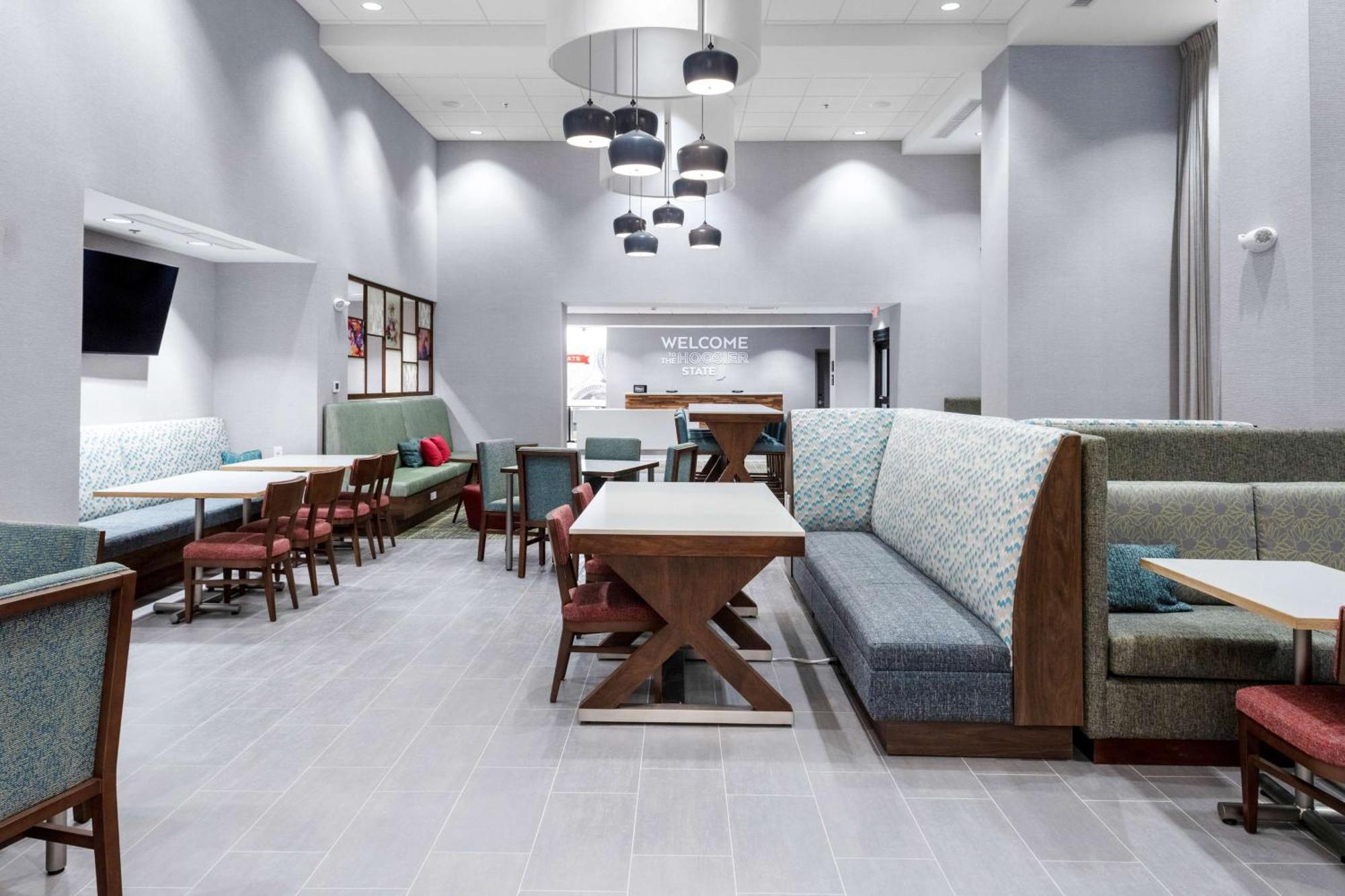 Hampton Inn & Suites Avon Indianapolis Экстерьер фото